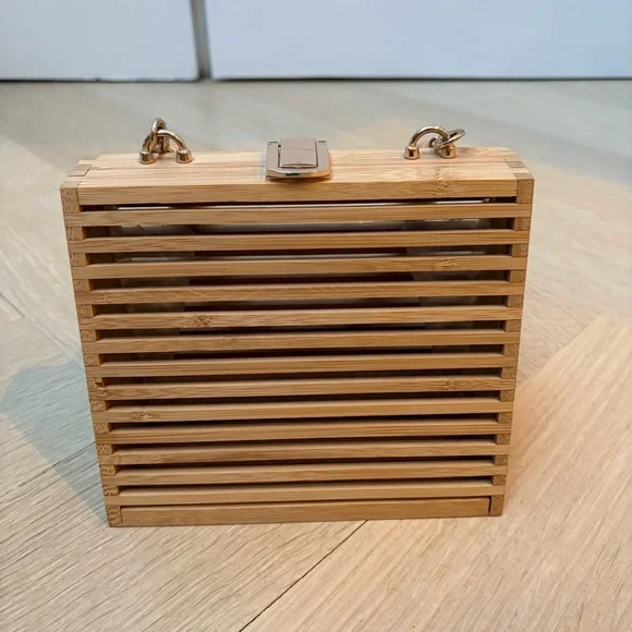 Wooden Beaded Handbag - Picture 5 of 13